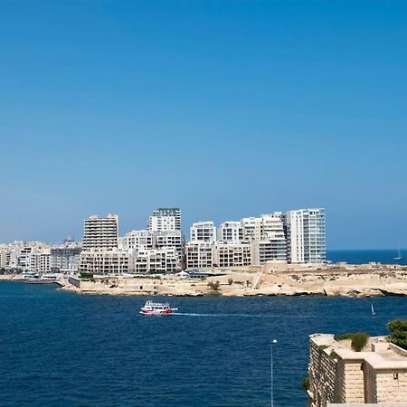 Vallettastay - Harbor View Gem -Sea View 2 Bed Apt Экстерьер фото