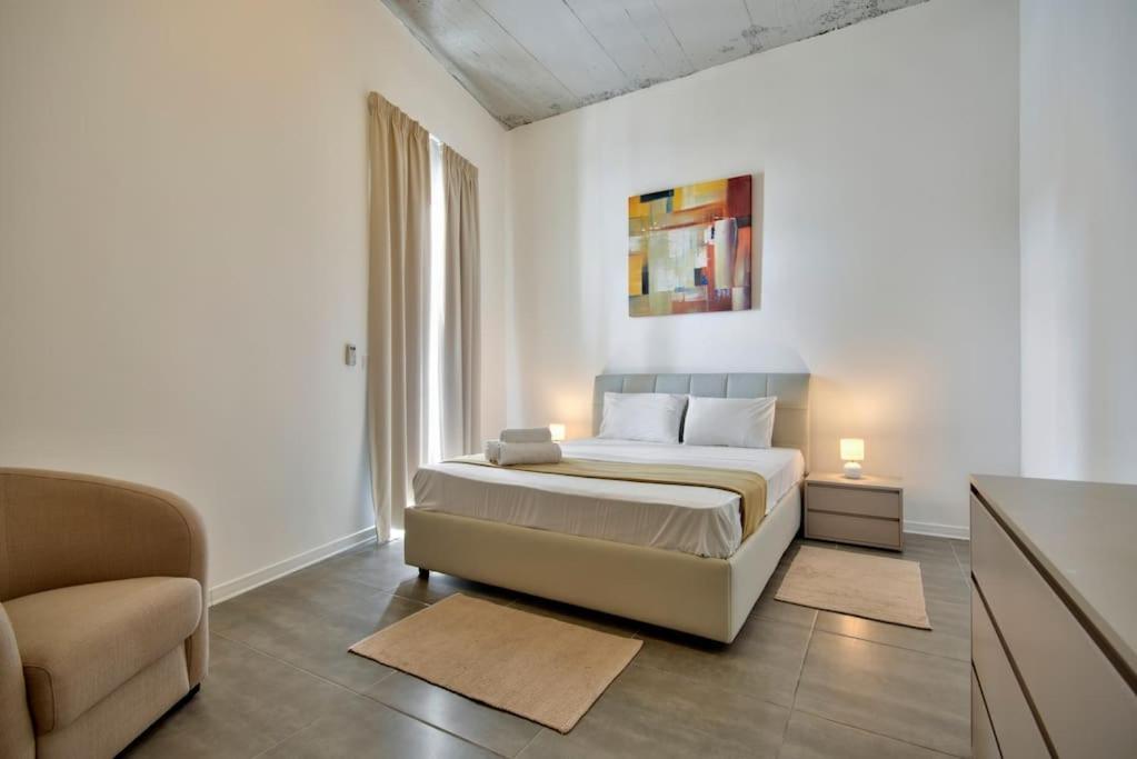Vallettastay - Harbor View Gem -Sea View 2 Bed Apt Экстерьер фото